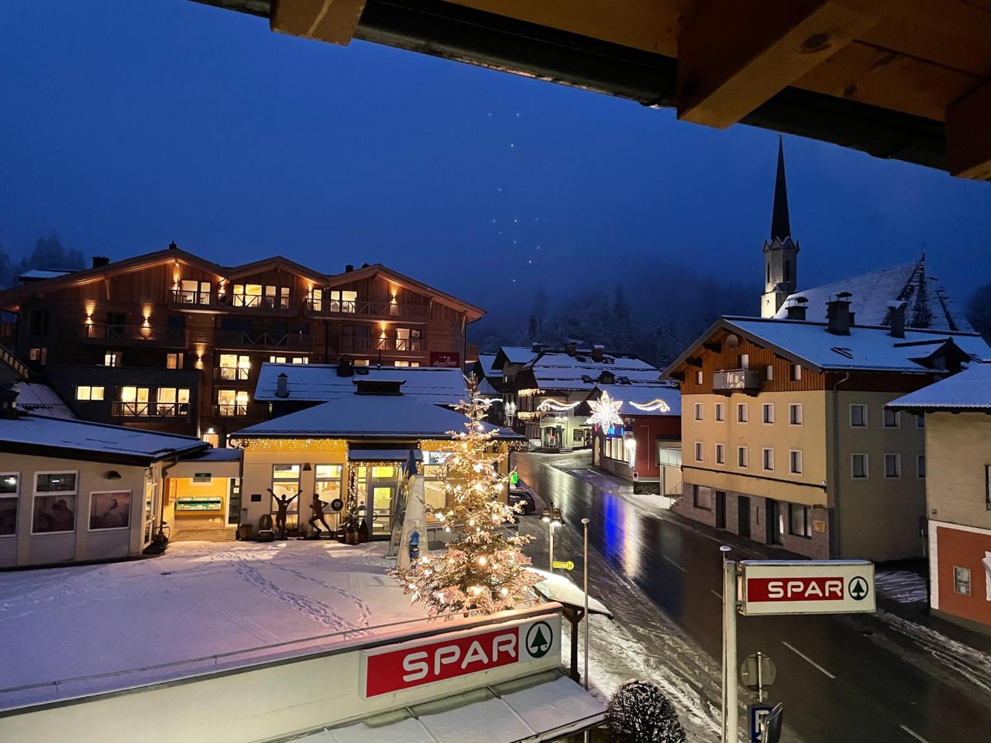 Aparthotel Bergtraum Muhlbach Am Hochkonig Exterior photo